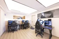 Max Zhuowei Esports Hotel