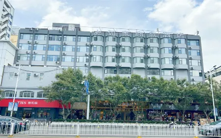 Home Inn Business Hotel (Kunming Railway Station Huancheng South Road Branch)