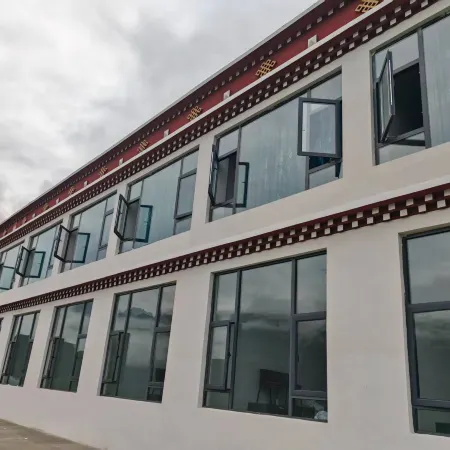 Mainling Taofeng Yinxia Homestay