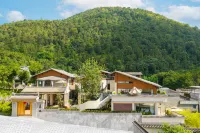 騰沖東坡宋式美學溫泉飯店(和順古鎮店) 李氏宗祠附近的飯店