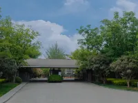 Suxinyuan (Xinmi Fuxi Mountain Resort Area) Hotel di Xinmi