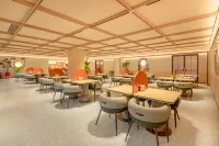 Orange Hotel (Anshun Huangguoshu Ave