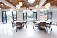 Puzhehei Suqi Homestay - พร้อมอาหารเช้า