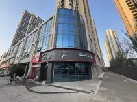 Homeinn YUNIK E-Sports Hotel (Qingdao Petroleum University Wangjiagang Subway Station) - pemandangan pegunungan