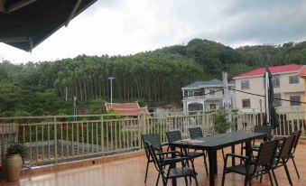 Changtai Ancient Mountain Major Nature B&B