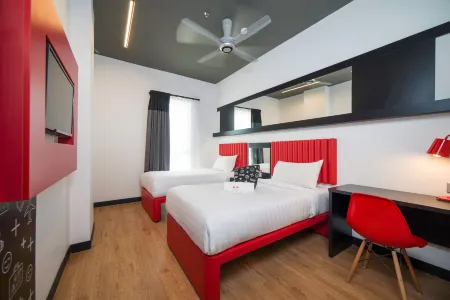 Tune Hotel KLIA-KLIA2