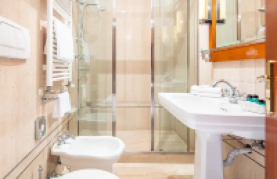 ألانجيلو آرت هوتل