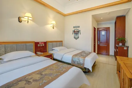 Jin Baoli Business Hotel Отели рядом с достопримечательностью «Harbin Railway Vocational and Technical College»