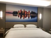 维也纳酒店(丰都店) - 高级双拼大床房