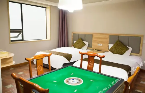 襄楚鑫源酒店（南漳高鐵站店）