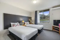 Knox International Hotel and Apartments