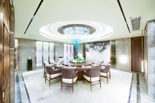 Days Hotel By Wyndham Chongqing Keyuan Отели рядом с достопримечательностью «Chongqing Hongyan Revolutionary Museum»