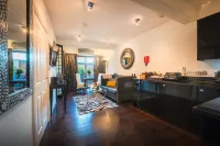 Strozzi Palace Suites by Mansley Hotels in Cheltenham