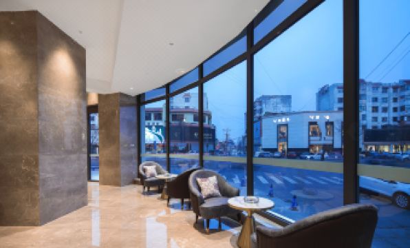 Vienna 3 Best Hotel (Datong Ancient City Huayan Temple)