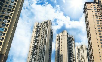 Beihai Yintan Leicheng Seaview Homestay - Housity