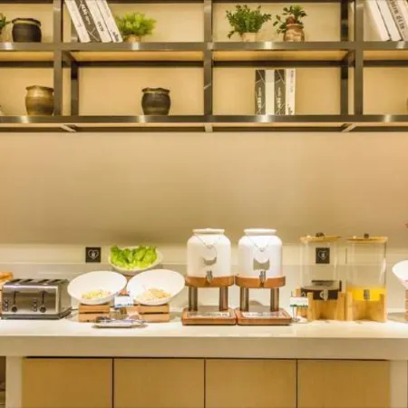 City Comfort Inn Hotel (Chibi Pedestrian Street)