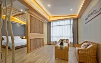 Kaili Hyatt Garden Hotel