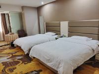 速8酒店(漳州腾飞路店) - 高级双床房