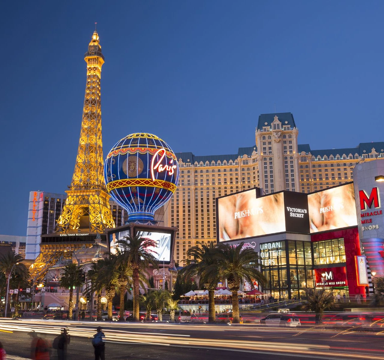 <h1>凱撒宮購物中心附近住宿飯店推薦</h1>