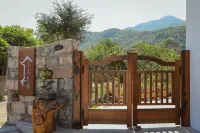 Xiangjian House Hotels near Hua'ao Stone Forest