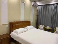 杭州厉密大酒店 - 大床房（公共卫浴）