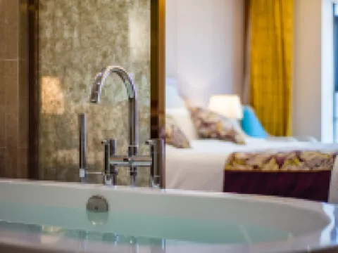 Xin Ding Hotel Hoteles en Huize