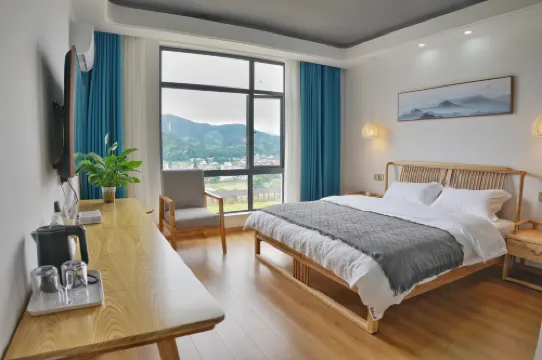 ชิงซูหยุนซู (ศูนย์บริการนักท่องเที่ยวภูเขาหวู่กง)