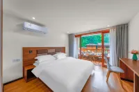 Leishan Miaoba Boutique Homestay (Langde Miaozhai Scenic Area) Hotels near Langde Miao Village Scenic Area
