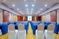 Luyuanchun Boutique Hotel (Jiaozuo University of Technology Shuangyong Theme Park)