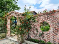 Pengzhou Lanruo Qingtianju Các khách sạn gần Shushui Hexiang