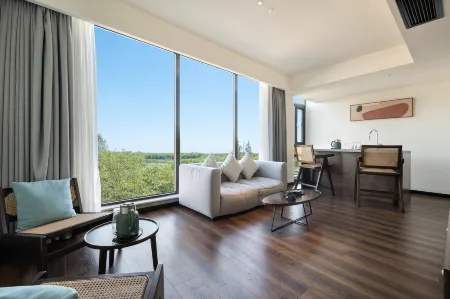 Last Village Отели рядом с достопримечательностью «Museum Cluster Jianchuan»