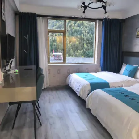 Siguniang Mountain Huayun Homestay