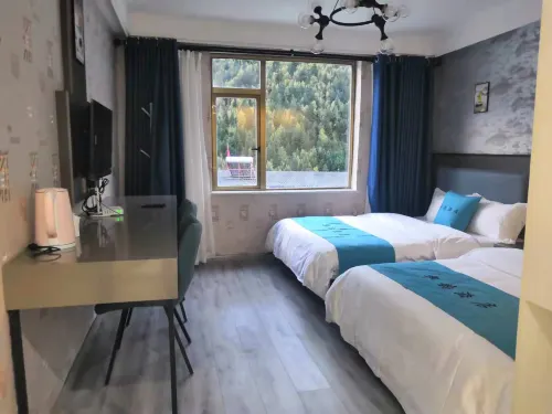 Siguniang Mountain Huayun Homestay