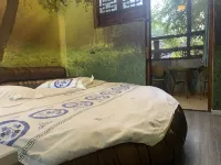 Shi'erfang Theme Guesthouse - Balkon