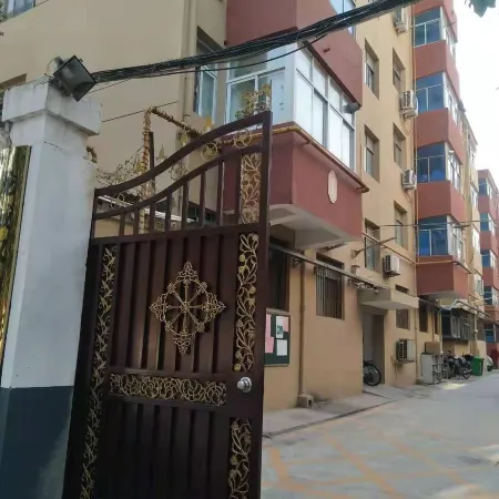 Yuyu Homestay (Luoyang Guansheng Shop)