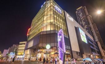 Nestor E-sports Hotel (Bao'an Pingzhou Metro Station)