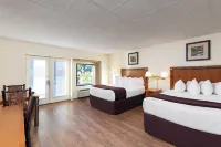River Terrace Resort & Convention Center