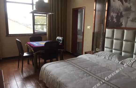 監利卧虎唱龍民宿