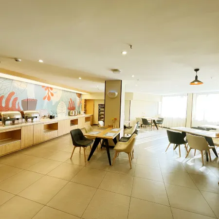 HanTing Hotel (Baotou Minzu East Road)