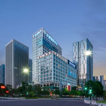 Nanning Datang Congyue Hotel (Wuxiang New Area Sports Center)