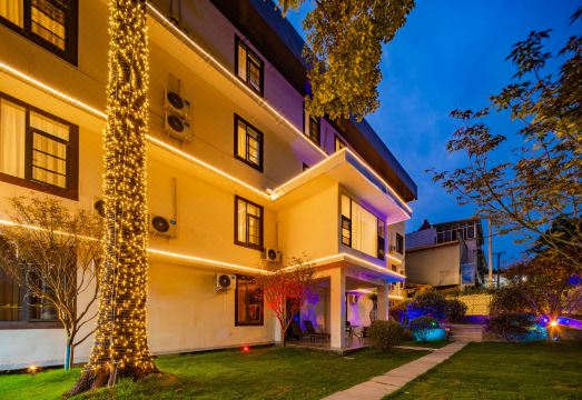 톈푸 록 플래티넘 호텔 객실 내부