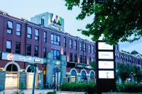 如家酒店·NEO（南京中山陵景區孝陵衞地鐵站店） 鄰近材料科學與工程學院的酒店