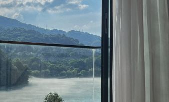TingChan Hotel - Housity
