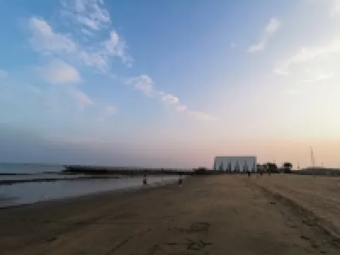 邕裏·逅海度假酒店（防城港三塊石店）