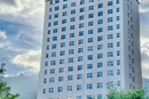 셀러브리티 호텔 샹양