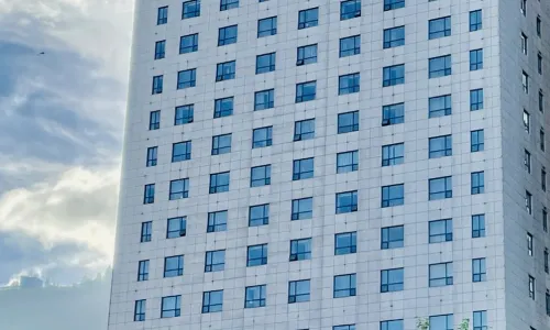 Celebrity Hotel