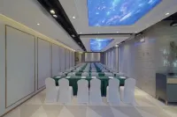 哈爾濱中央大街華特飯店（索菲亞教堂店）
