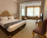 Grand Empire Palace Hotel