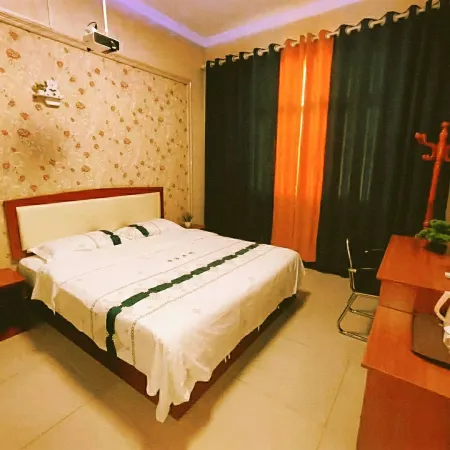 Xinyang Youjia Inn