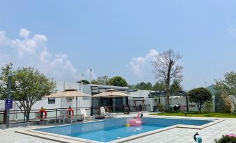 Yingde Hot Spring Holiday Villa